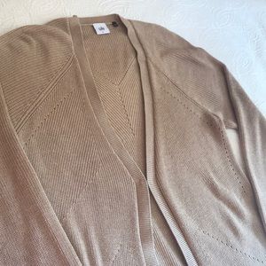 EUC Cabi L Abbey Road Cardigan